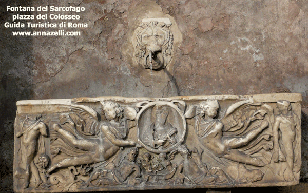 FONTANA DEL SARCOFAGO DAVANTI AL COLOSSEO ROMA
