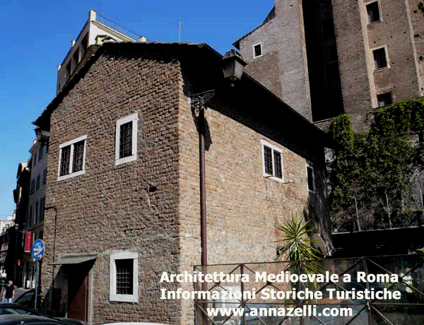 FOTO ARCHITETTURA MEDIOEVALE A ROMA