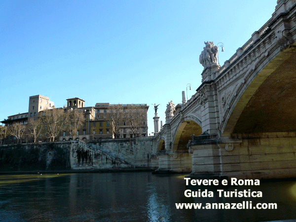 FOTO DEL FIUME TEVERE A ROMA