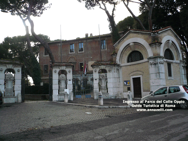 INGRESSO AL PARCO DEL COLLE OPPIO ROMA
