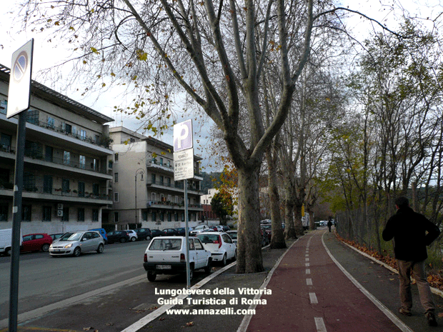 FOTO LUNGOTEVERE DELLA VITTORIA ROMA