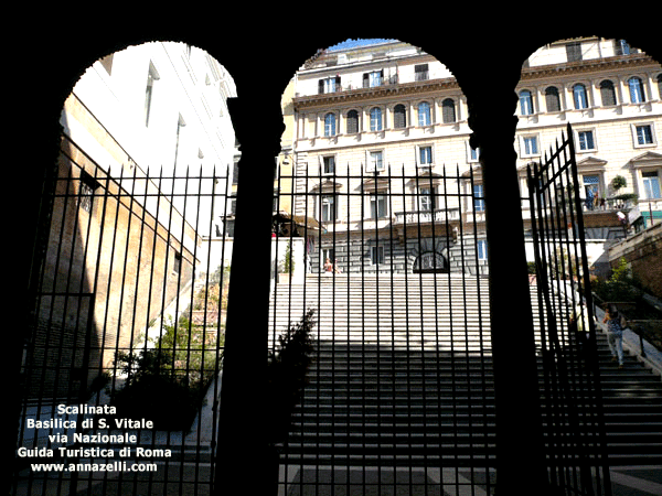 FOTO SCALINATA BASILICA DI SAN VITALE ROMA