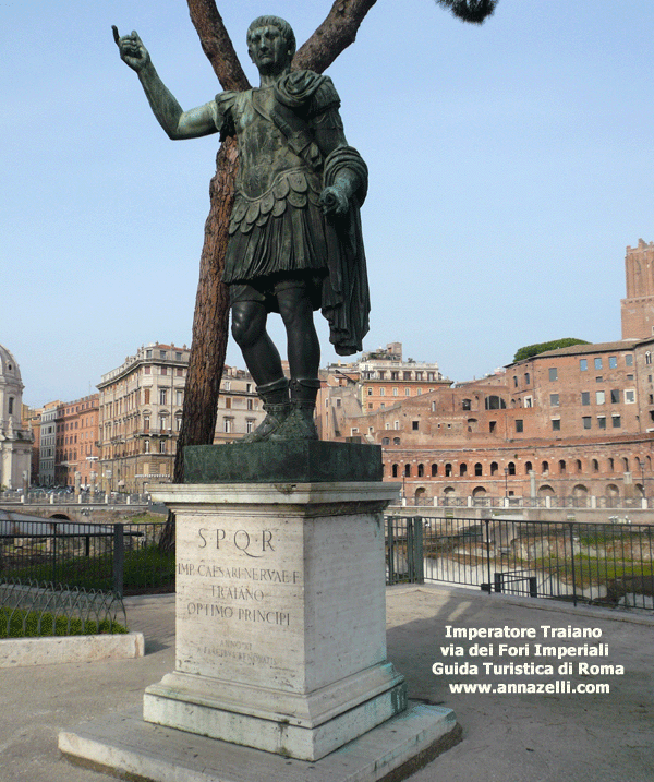 Foto Imperatore Traiano via dei Fori Imperiali Roma