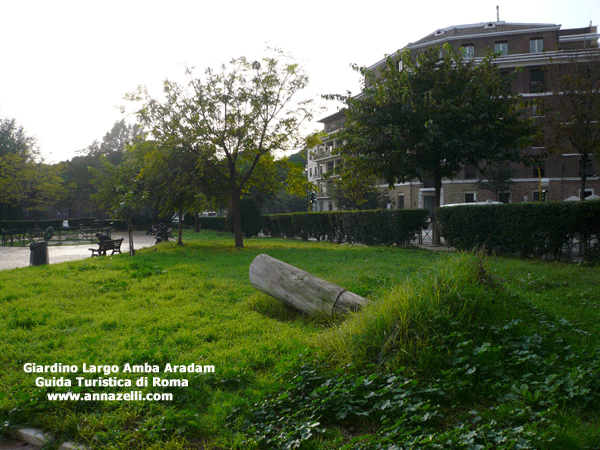 Foto giardino Largo Amba Aradam Roma