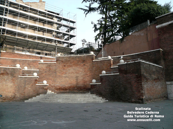 la scalinata del Belvedere Cederna Roma