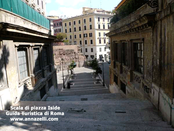 Scala Piazza Iside Roma