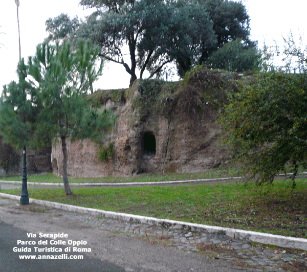 Via Serapide parco del colle Oppio (Roma)