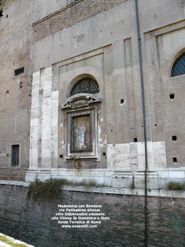 edicola sacra a via panisperna addossata alla chiesa dei santi domenico e sisto roma