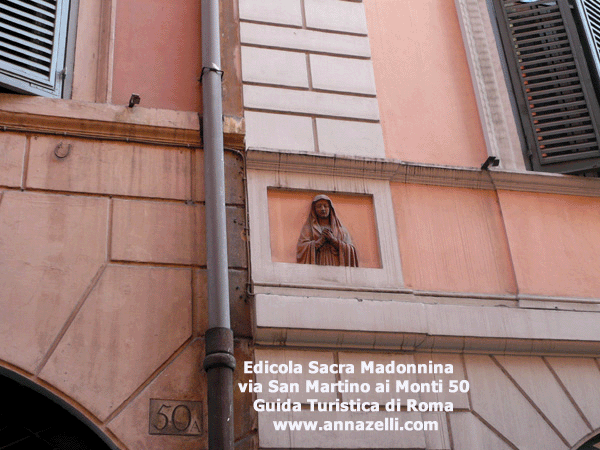 edicola sacra madonnina via san martino ai monti roma