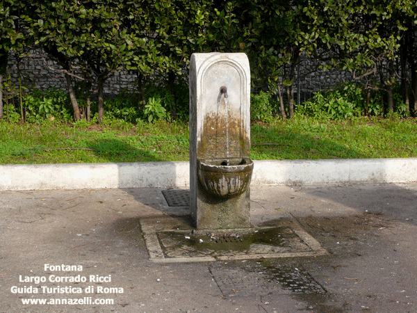fontana largo corrado ricci roma