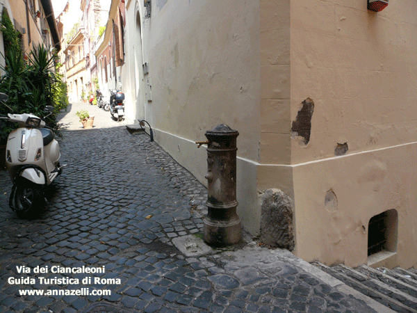 la via dei Ciancaleoni Roma