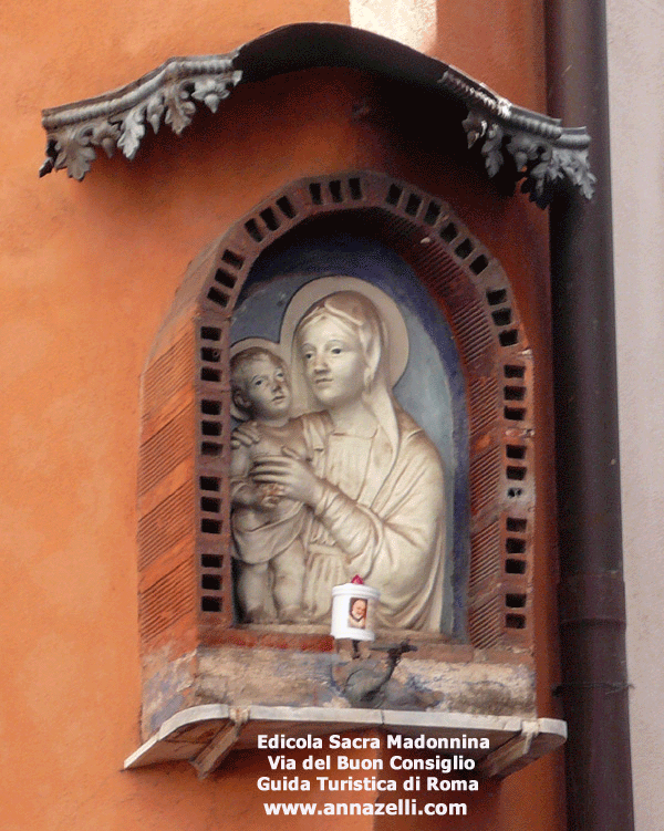 edicola sacra madonnina via del buon consiglio roma