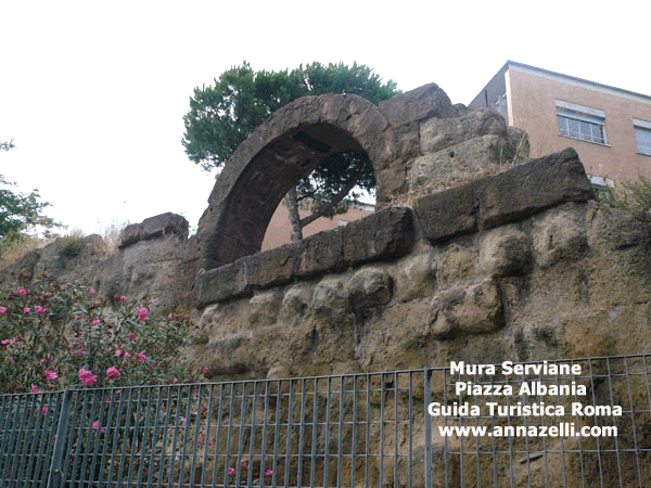 mura serviane piazza albania roma