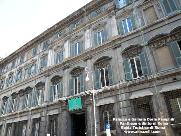 palazzo e galleria doria pamphili piazza del collegio romano zona pantheon roma