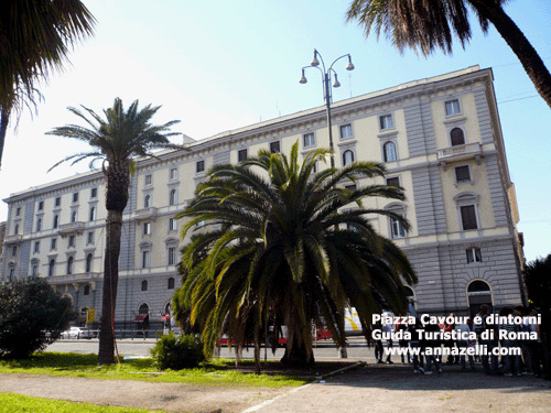 piazza cavour e dinotrni foto informazioni roma