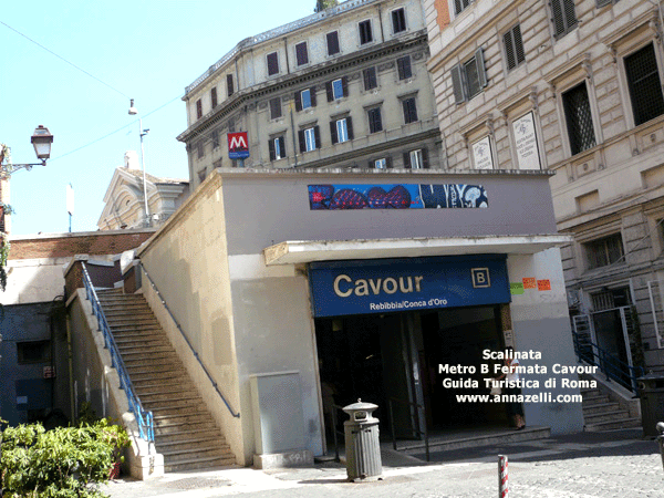 scalinata metro B fermata cavour roma