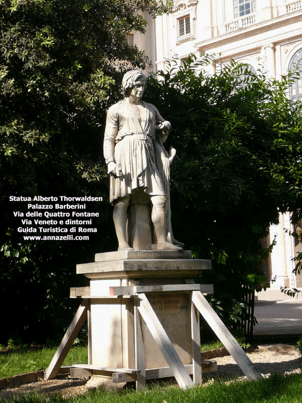 statua alberto thorwaldsen giardini palazzo barberini via delle quattro fontane via veneto e dintorni roma