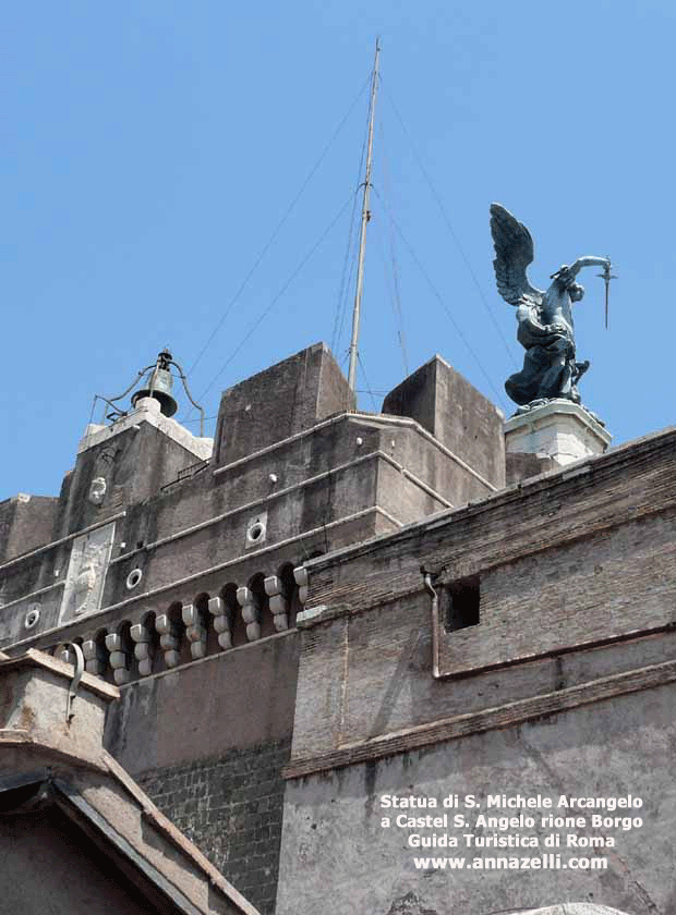 statua san michele arcangelo a castel sant'angelo roma