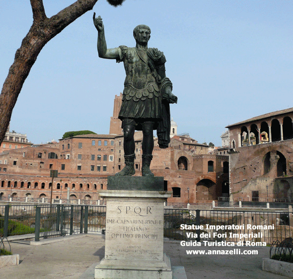 statue imperatori romani via dei fori imperiali roma