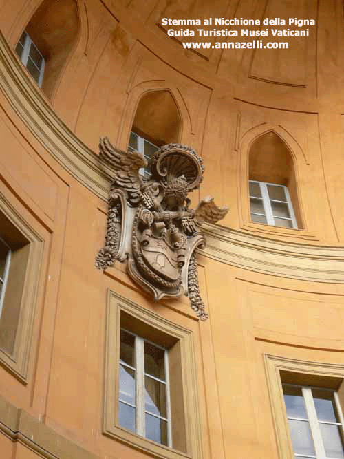 stemma al nicchione della pigna musei vaticani