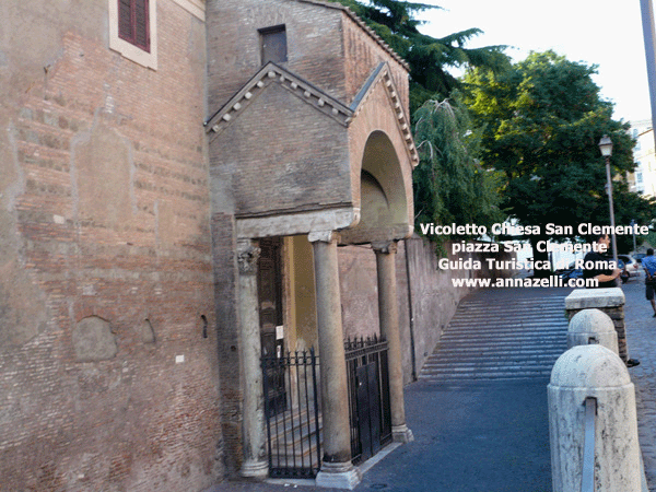 Vicoletto alla Chiesa di San Clemente Roma