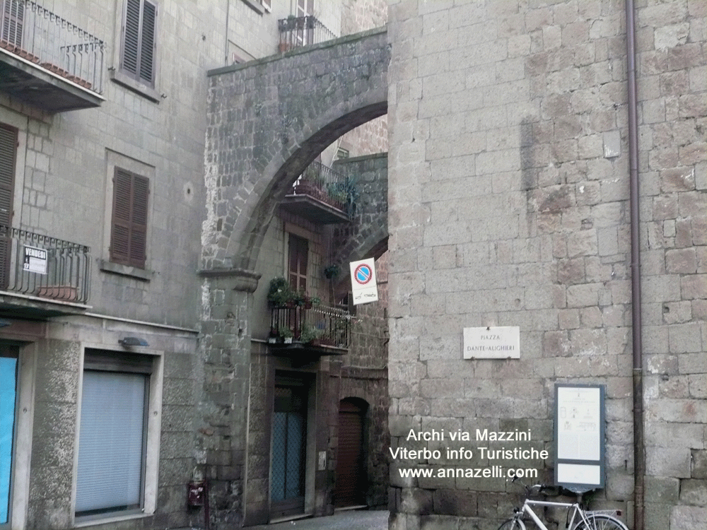 viterbo archi via mazzini