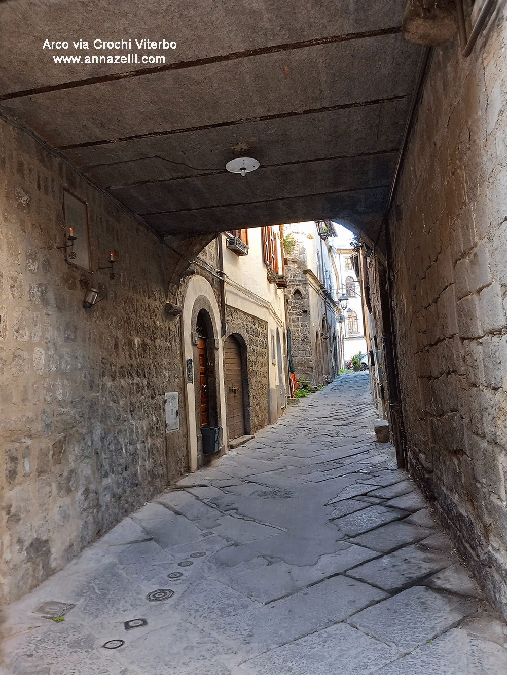 arco via crochi viterbo centro storico