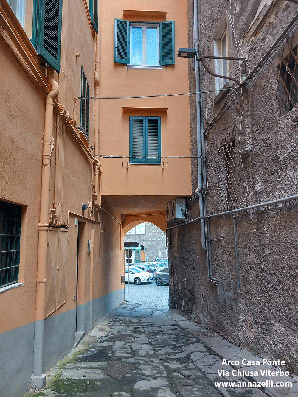 arco casa ponte via chiusa viterbo centro storico info e foto anna zelli