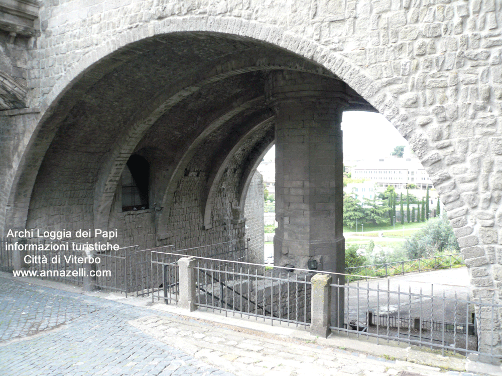 viterbo arco palazzo dei papi (2)