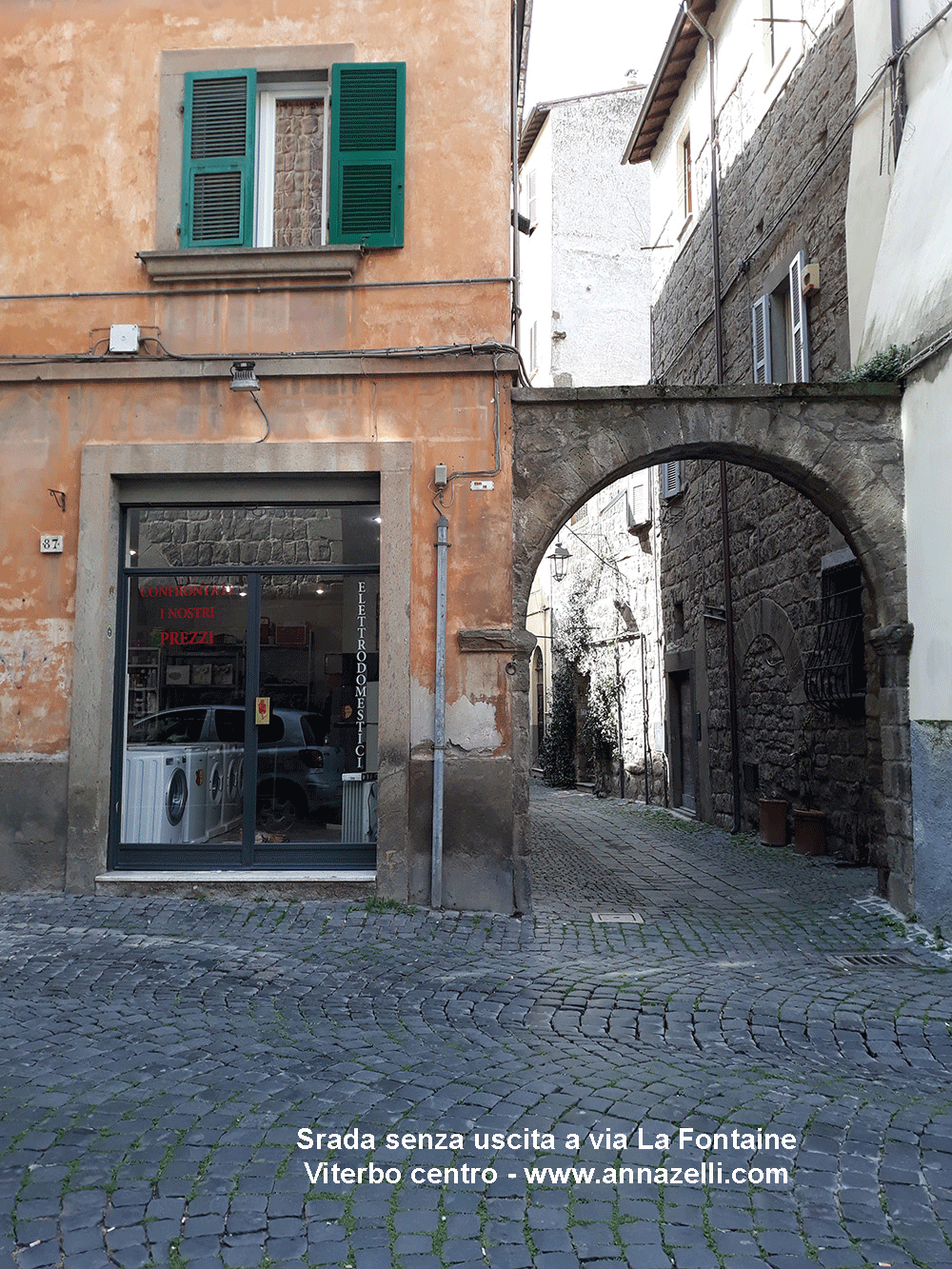 strada senza uscita a via cardinal la fontaine viterbo centro info e foto anna zelli