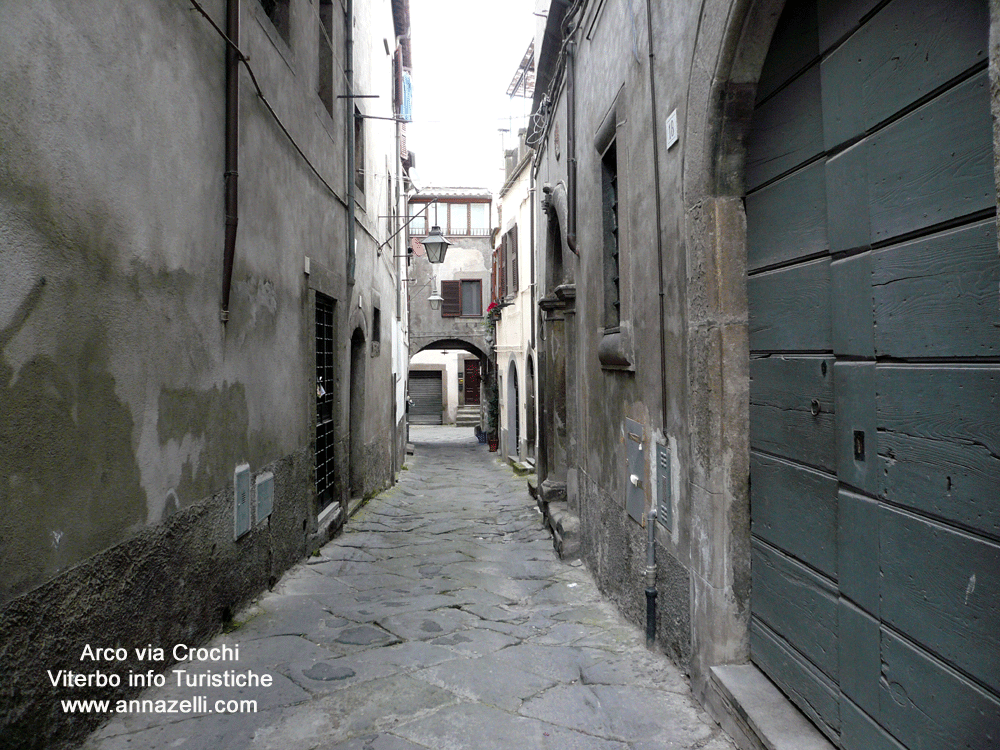 viterbo arco via crochi