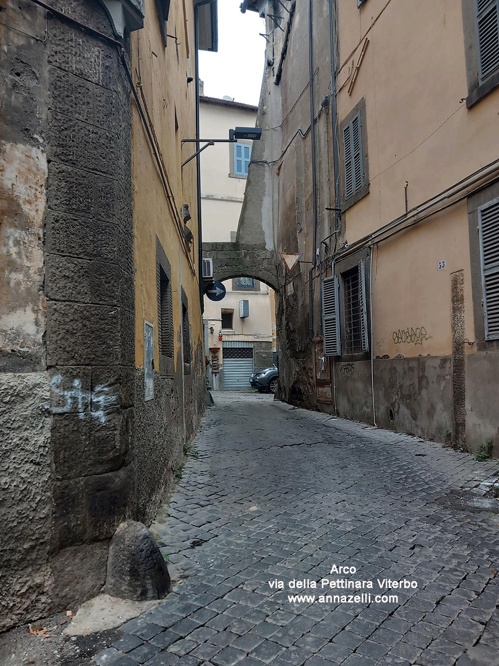 altro arco via della pettinara viterbo centro storico info e foto anna zelli