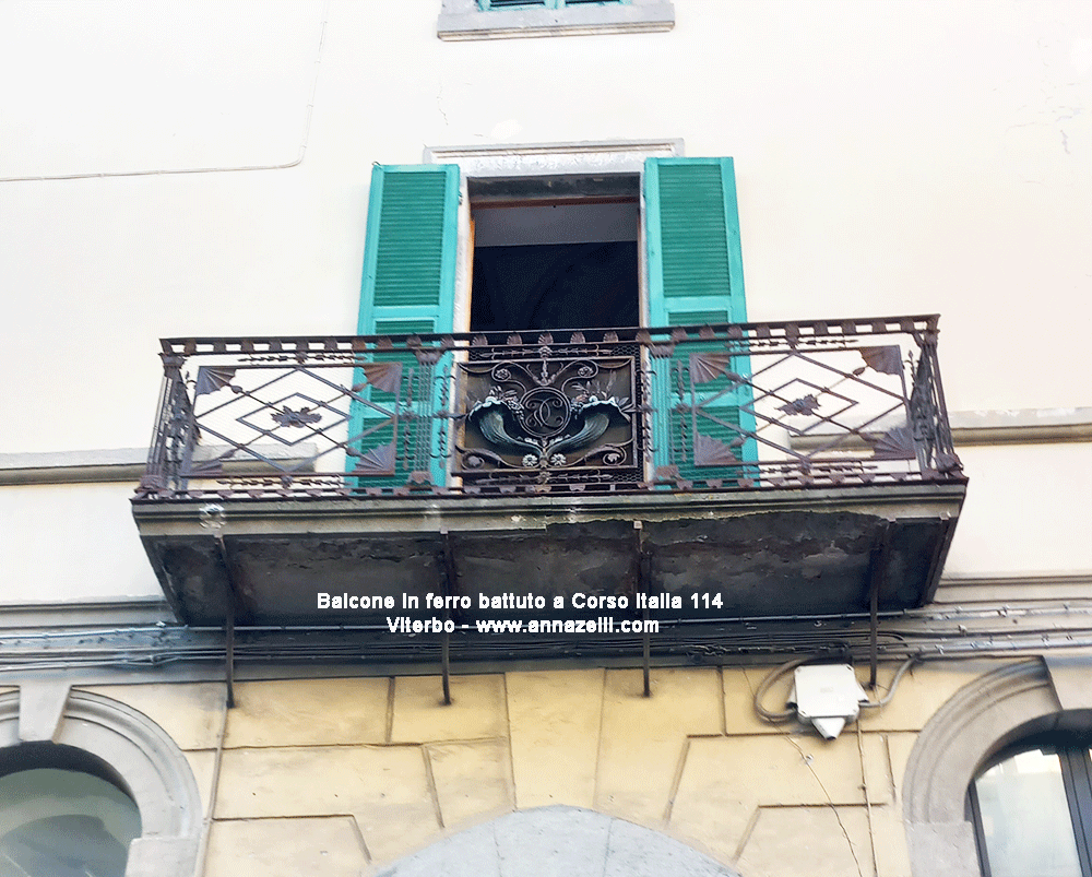 balcone decorato in ferro battuto corso italia 114 viterbo info e foto anna zelli