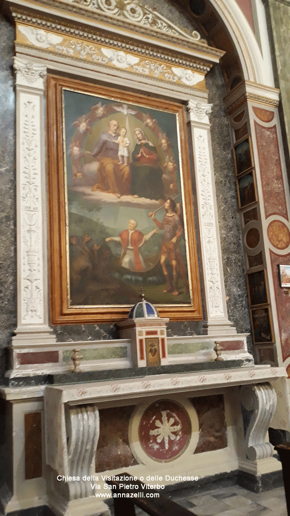 interno chiesa della visitazione o delle duchesse via san pietro viterbo info foto anna zelli