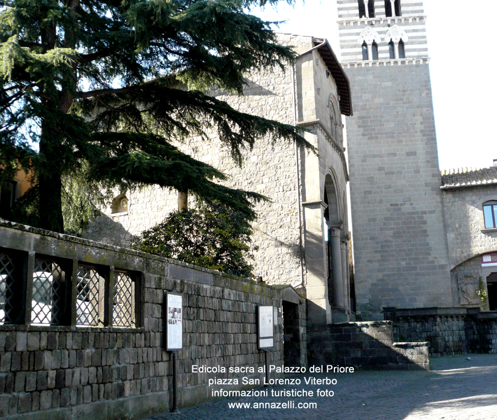 edicola sacraal palazzo del priore piazza san lorenzo viterbo info e foto anna zelli