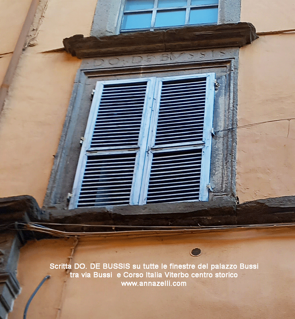 scritte alle finestre del palazzo bussi a corso italia viterbo info e foto anna zelli