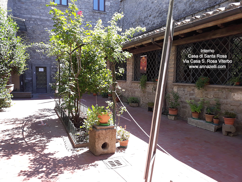 interno casa santa rosa via casa santa rosa viterbo