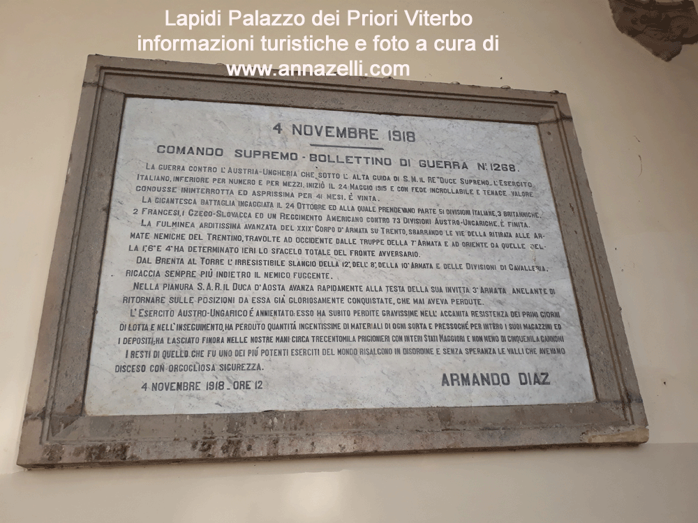 lapide cortile palazzo dei priori viterbo foto anna zelli