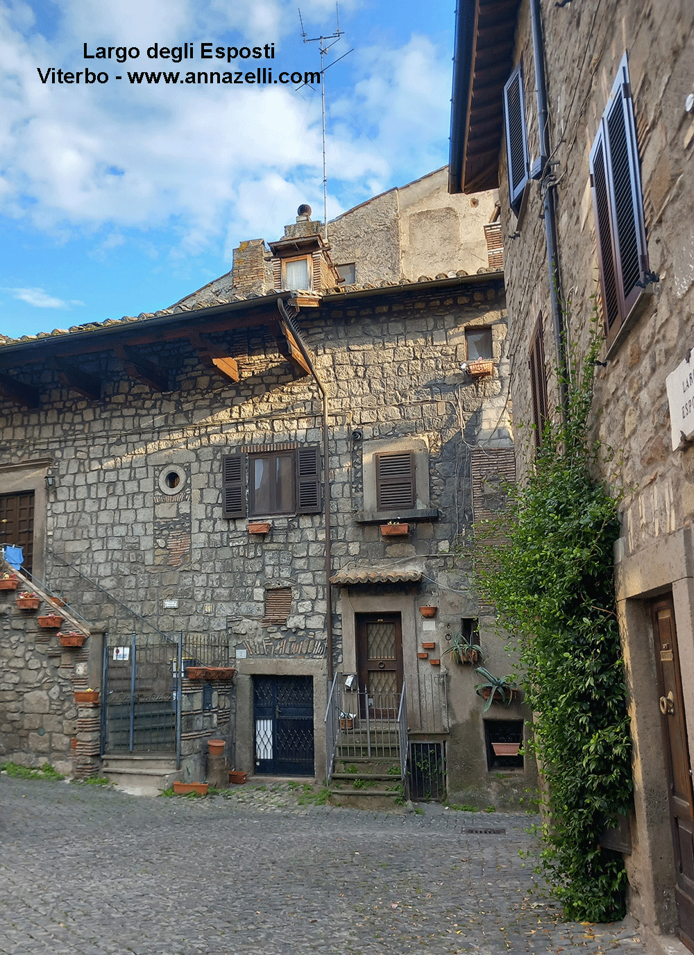 largo esposti viterbo centro storico info e foto anna zelli