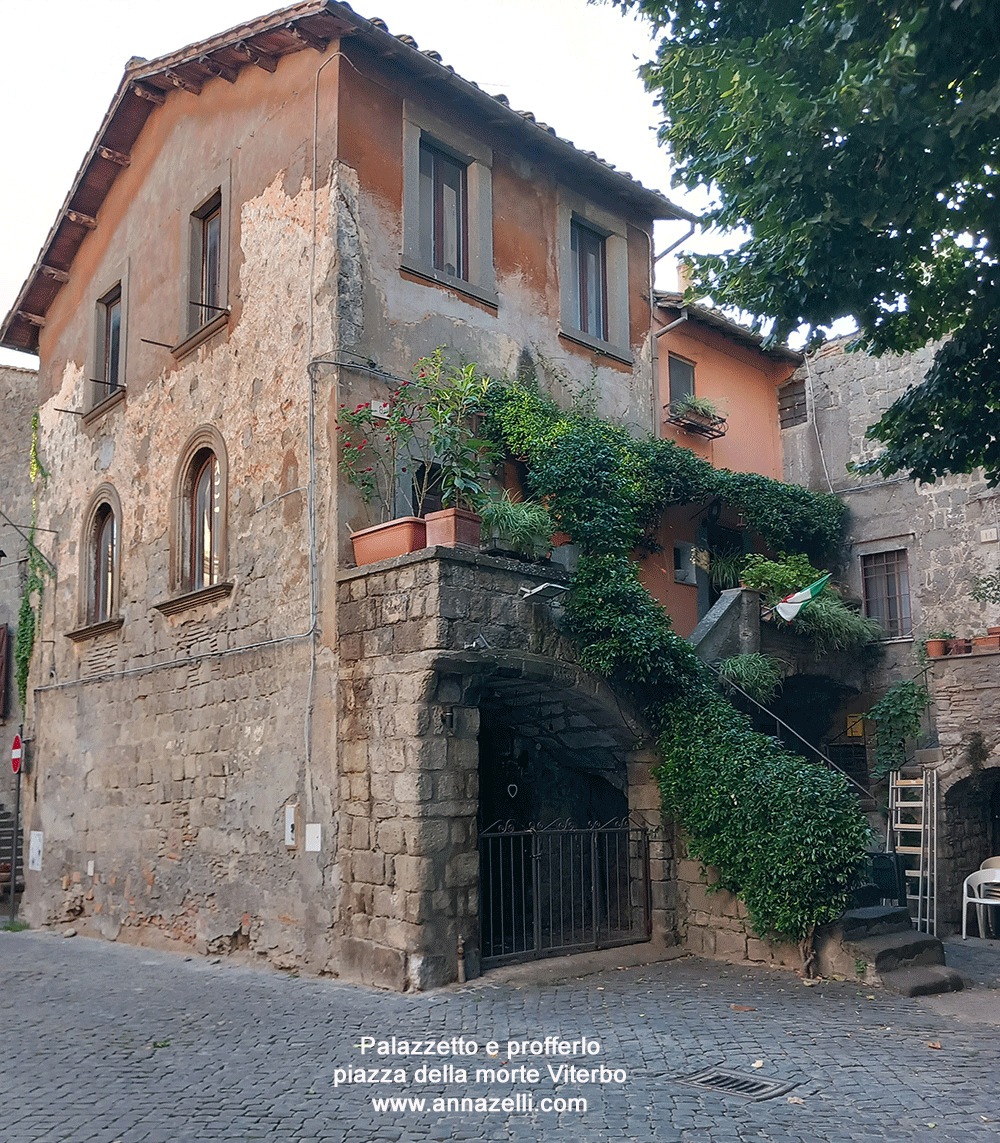 palazzetto e profferlo a piazza della morte info e foto anna zelli