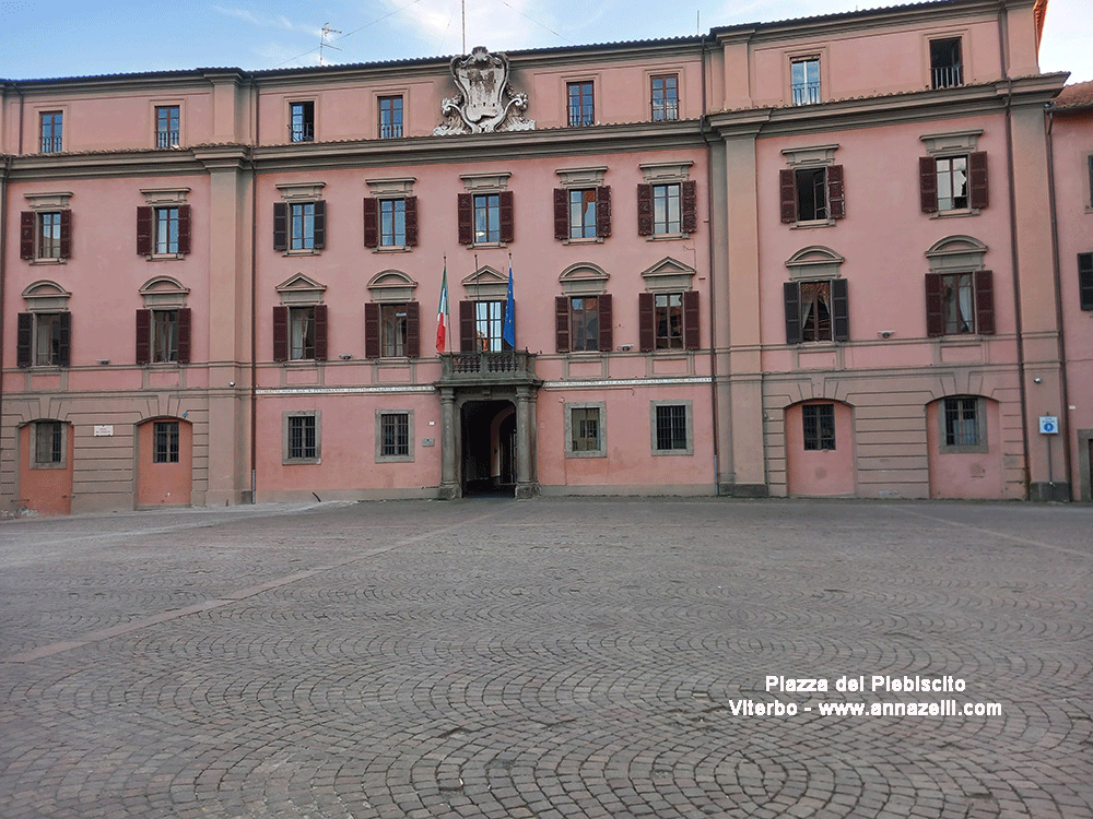 piazza del plebiscito viterbo centro info e foto anna zelli