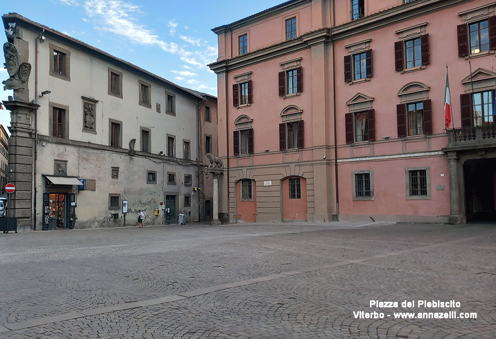 piazza del plebiscito viterbo centro storico info e foto anna zelli