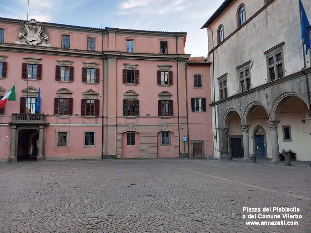 piaza del plebiscito viterbo centro storico info e foto anna zelli