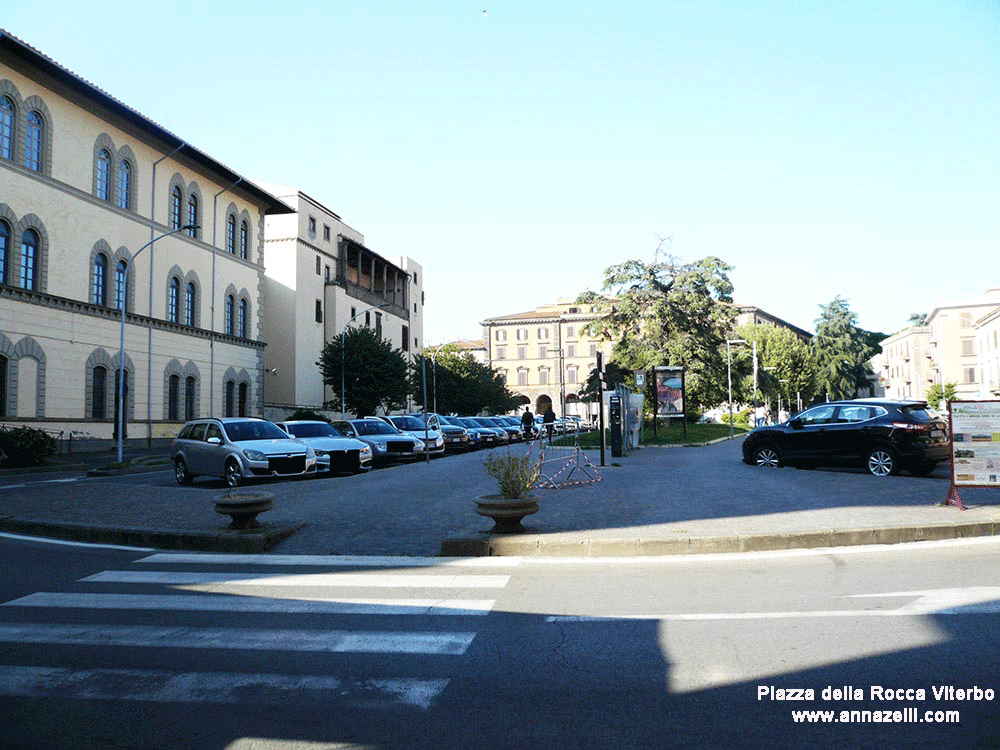 piazza della rocca Viterbo centro storico info e foto anna zelli