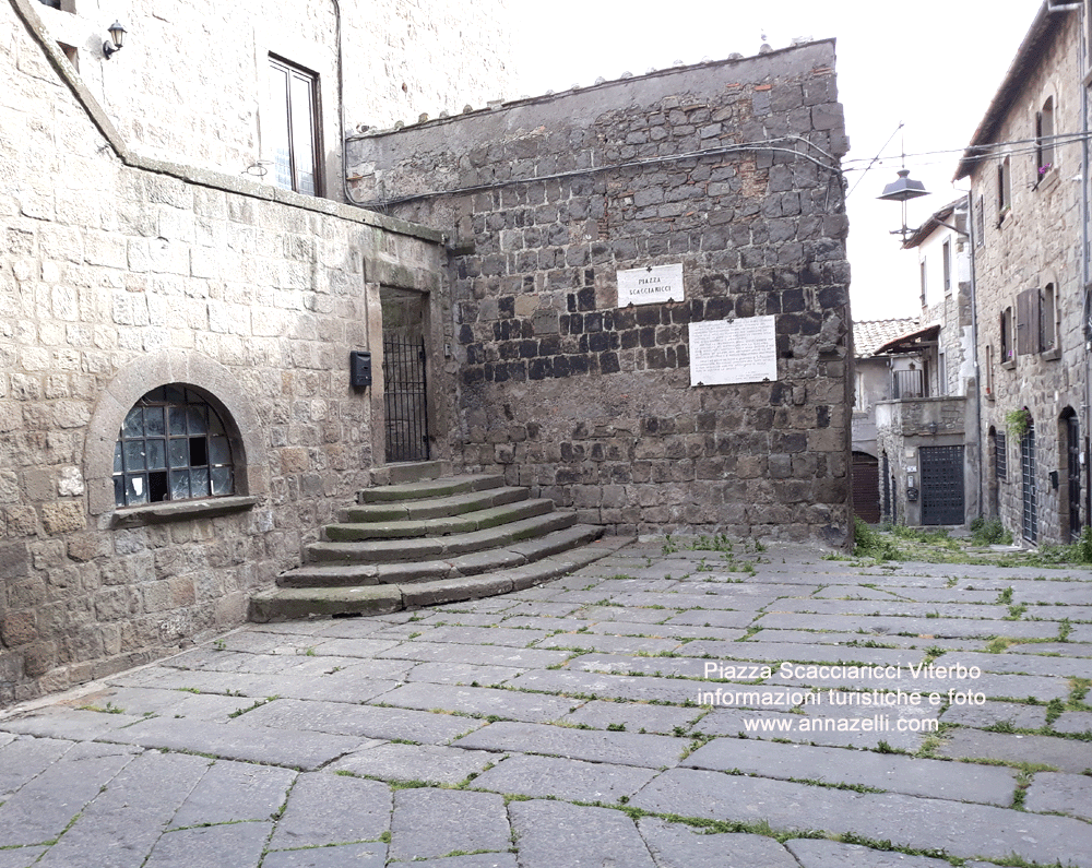 piazza scacciaricci viterbo centro storico info e foto anna zelli