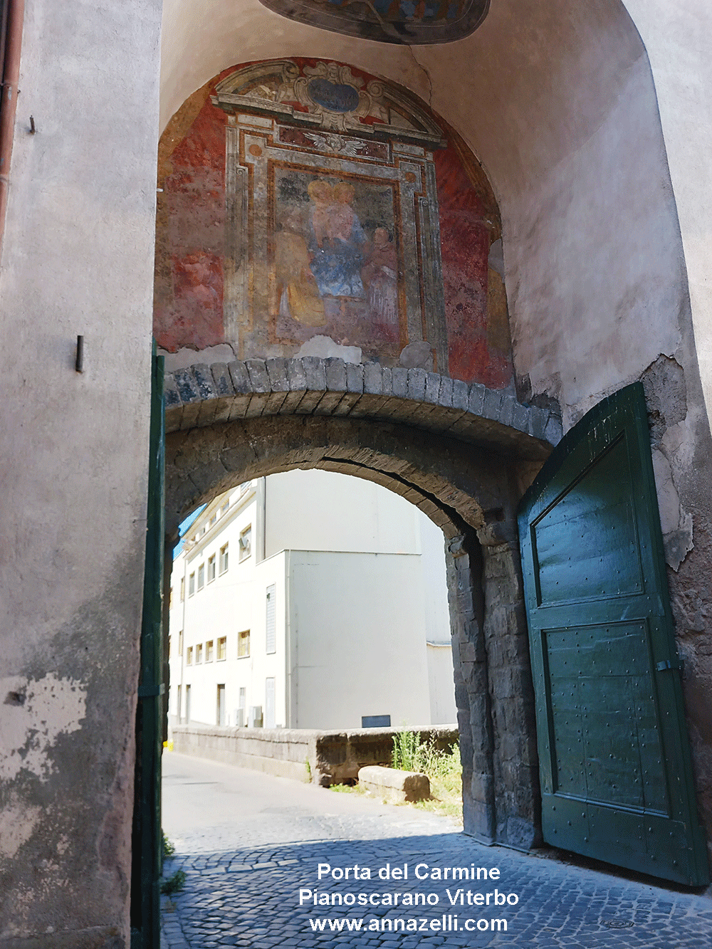 viterbo porta del carmine pianoscarano info e foto anna zelli