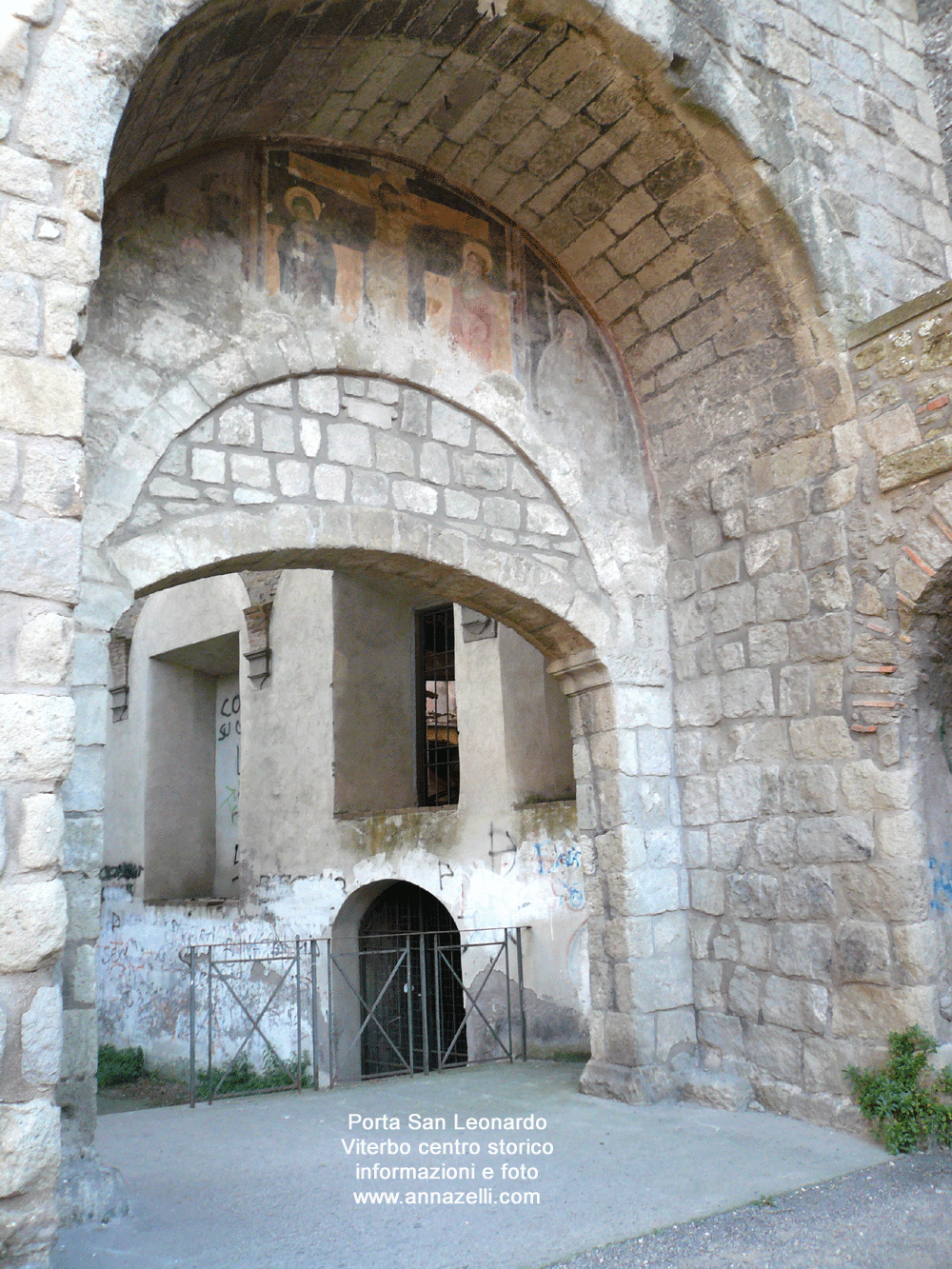 porta san lorenzo viterbocentro storico info e foto anna zelli