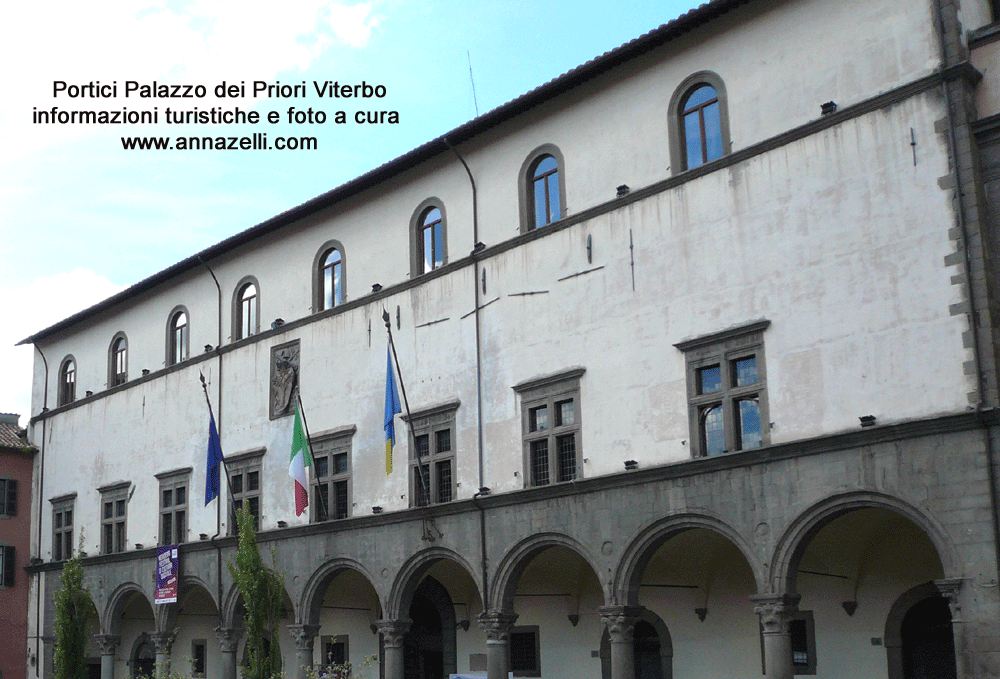 portici piazza del plebisicito o del comune viterbo foto anna zelli