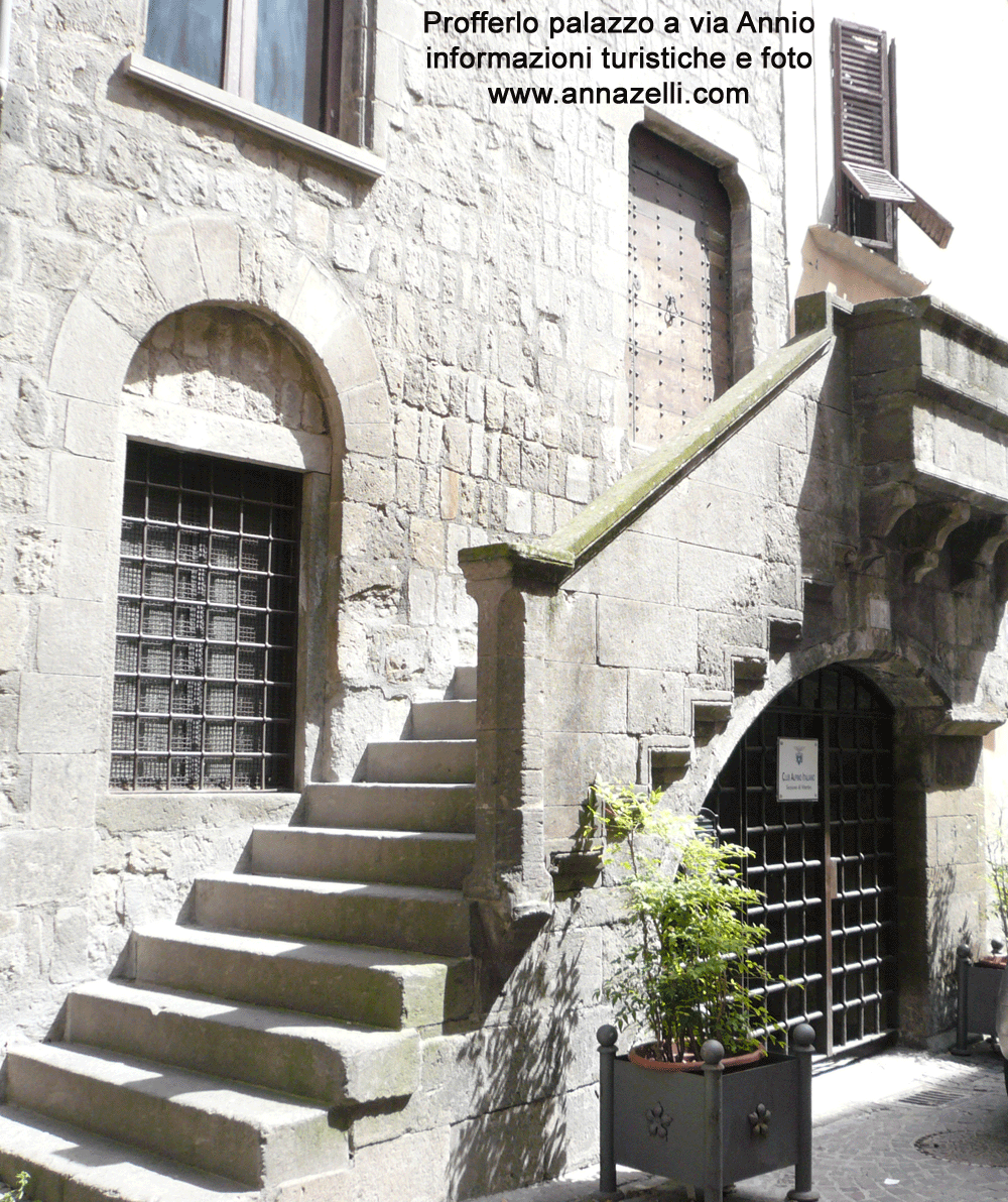 profferlo palazzo a via annio viterbo