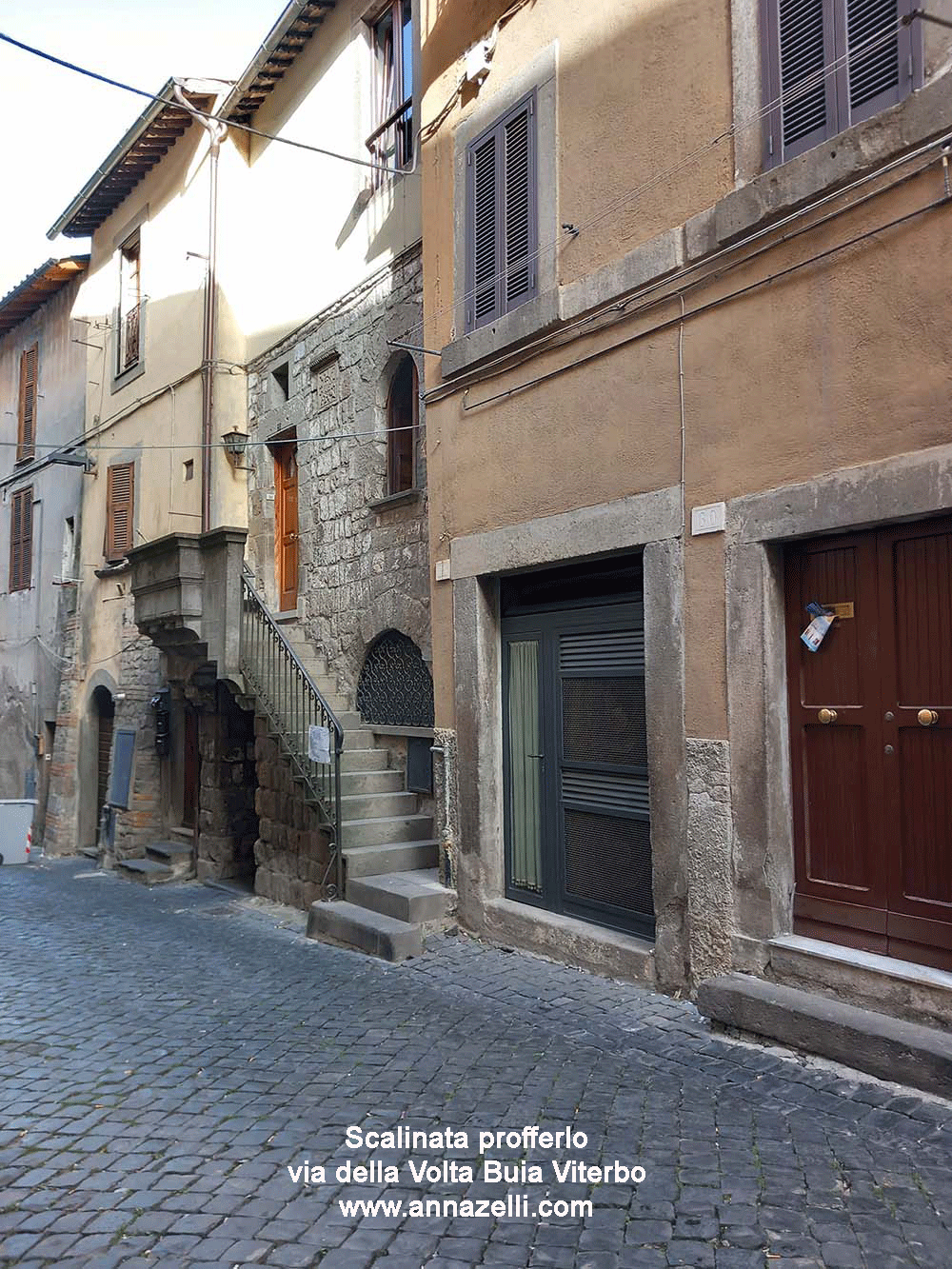 scalinata profferlo via della volta buia viterbo centro info e foto anna zelli